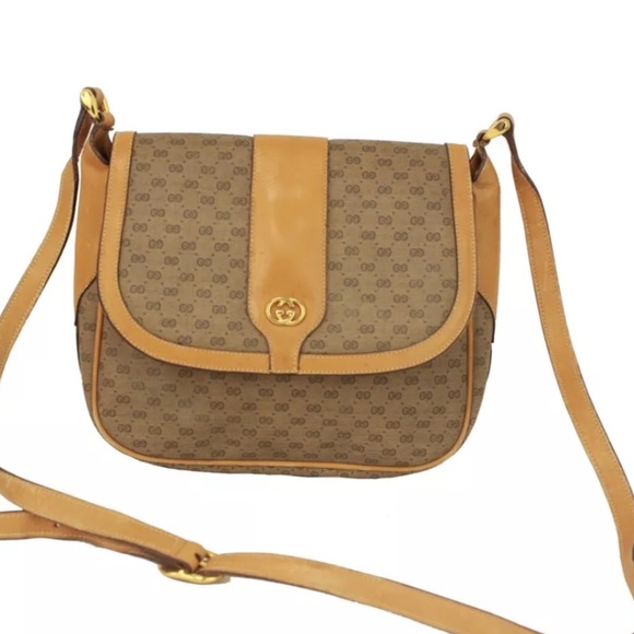 🛑✋Price Drop🛑😊Authentic Gucci Leather Crossbody/Shoulder Bag. - Picture 3 of 16